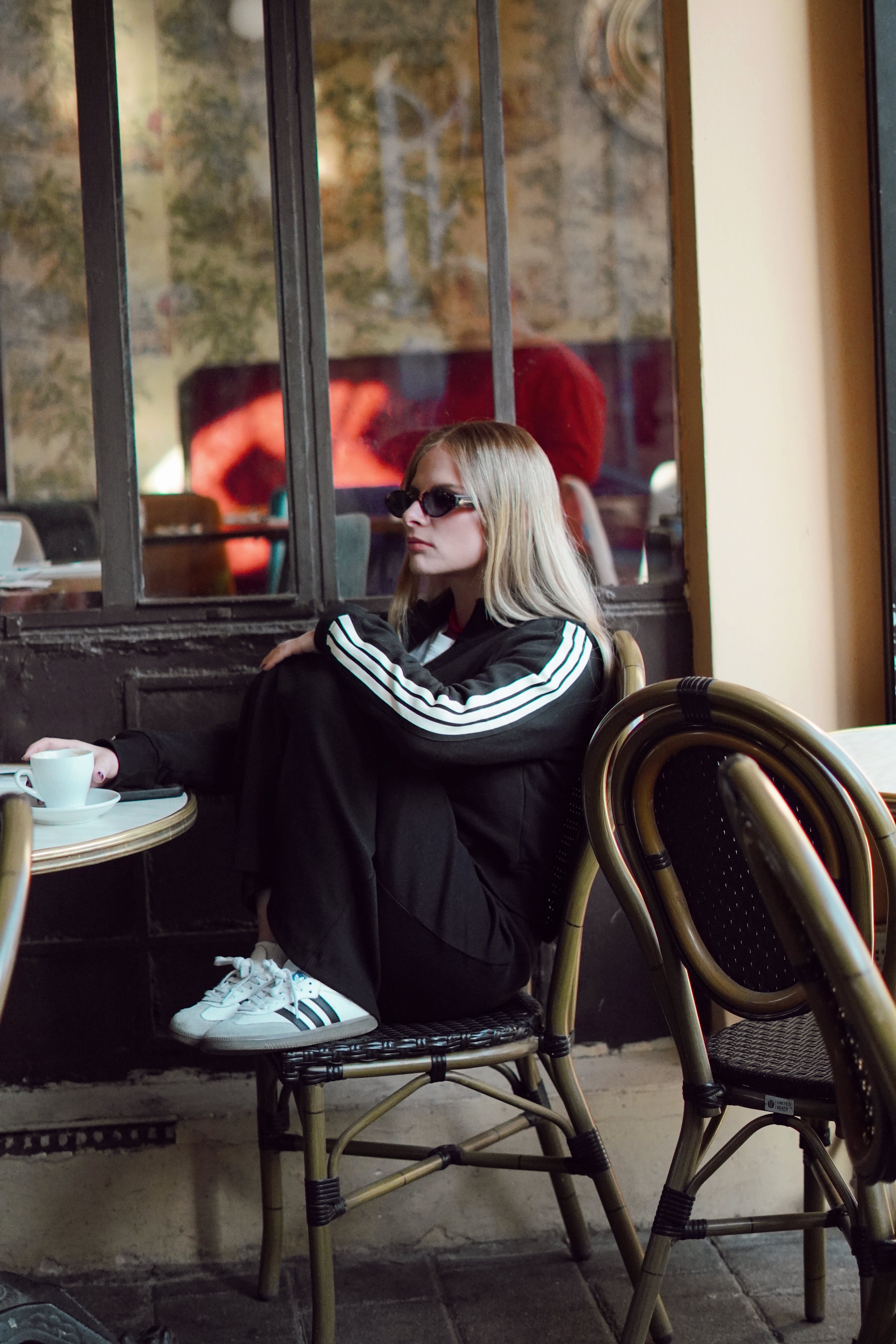 ג׳קט סווטשירט שחור