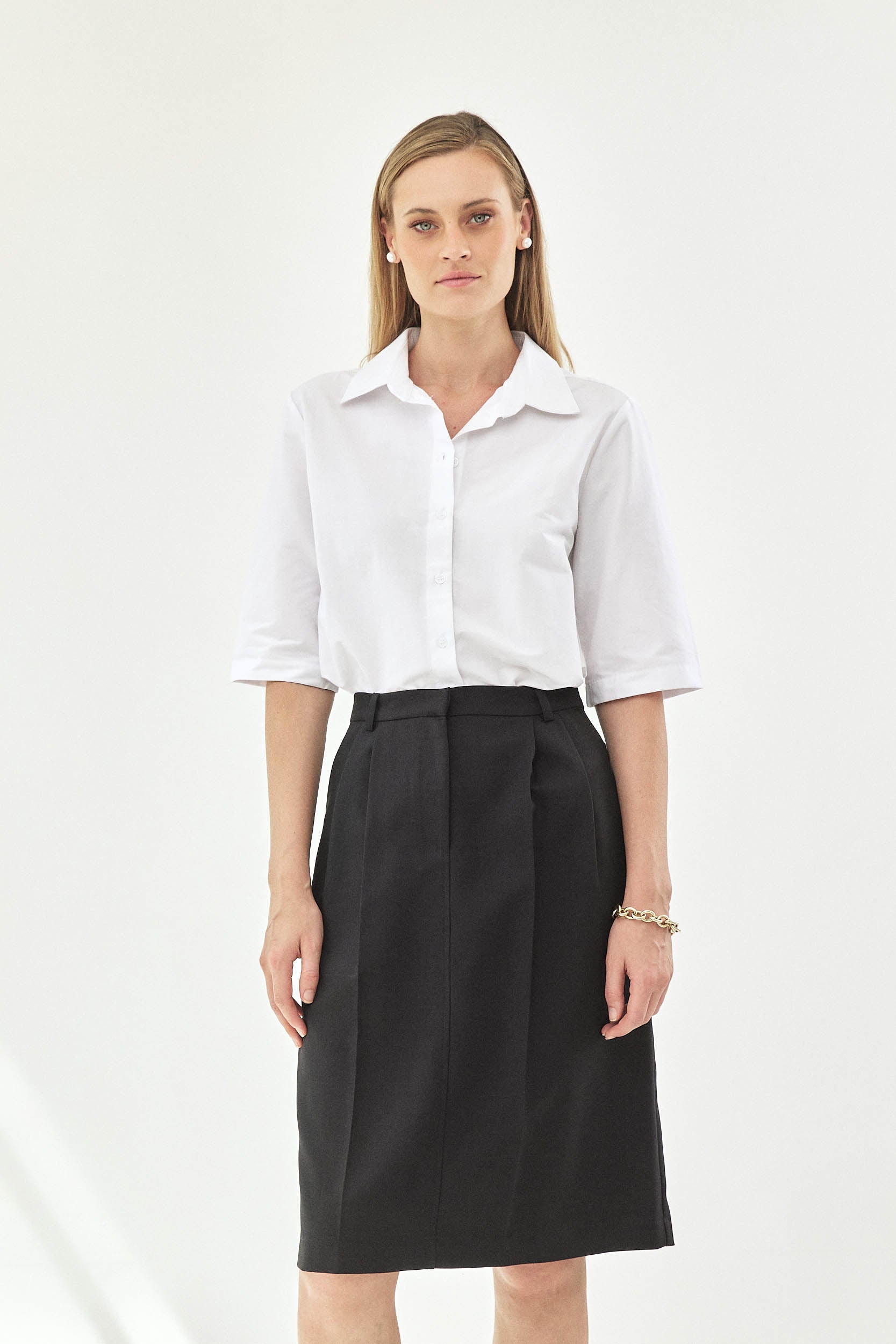 מכופתרת קצרה - לבן