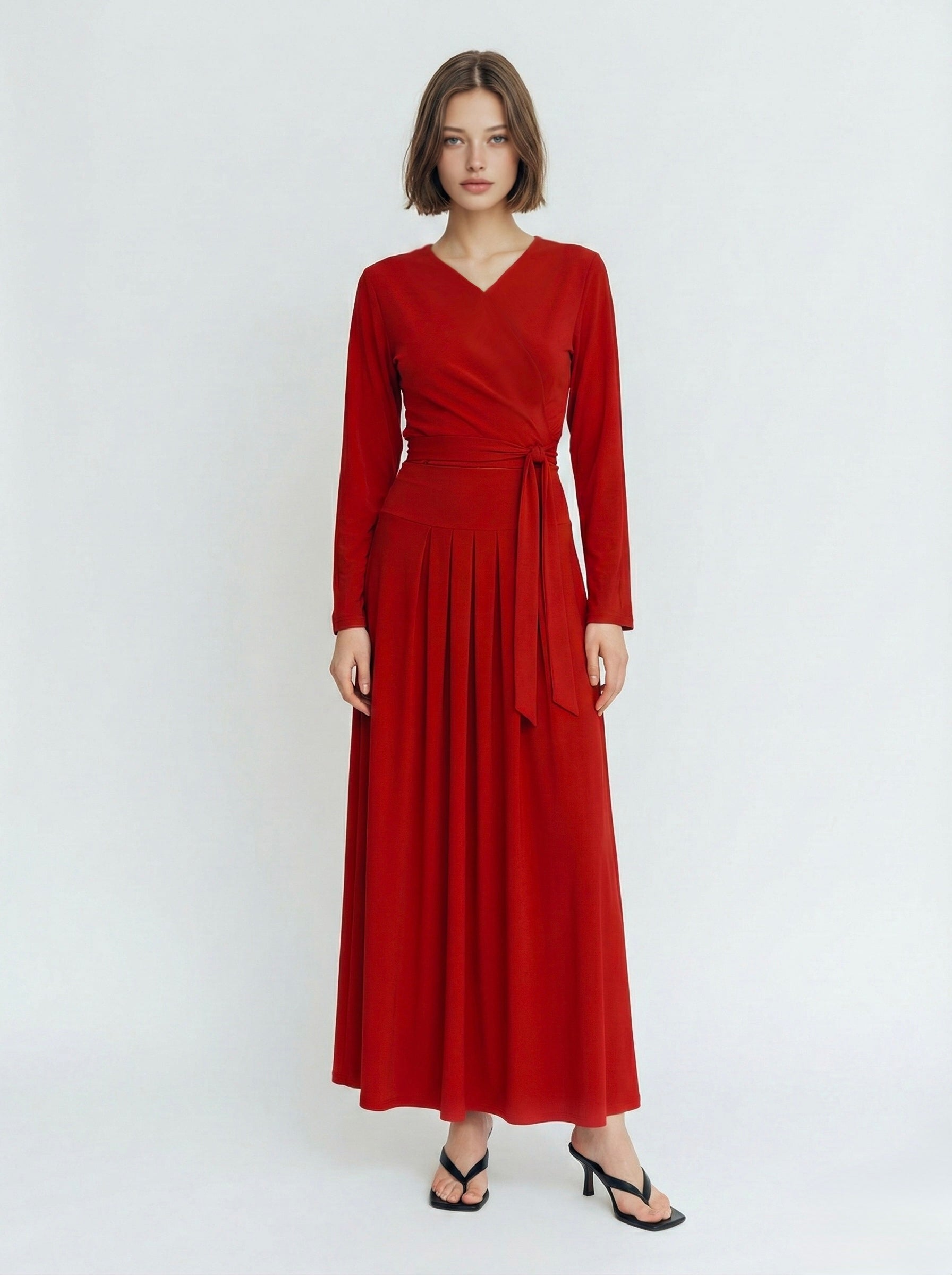 חולצת מעטפת בסטי אדומה