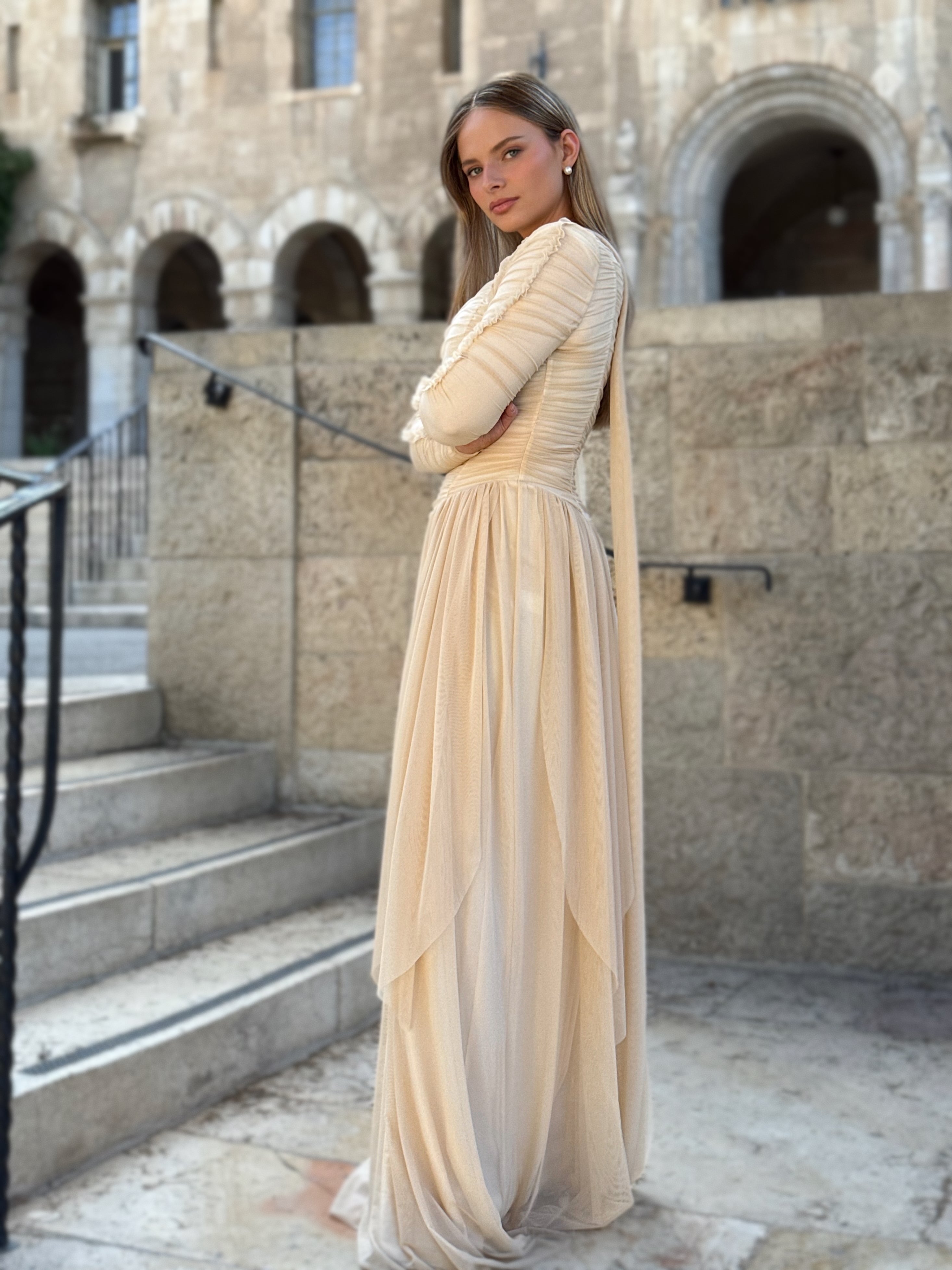 שמלת מאלורי ניוד חמאה